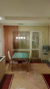 Свердловская область, Екатеринбург, р-н Октябрьский, мкр. Шарташский рынок, ул. Куйбышева, 80к1
