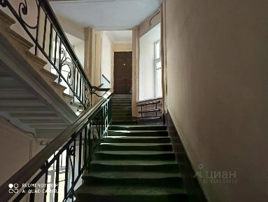Продается многокомнатная квартира, 244 м²