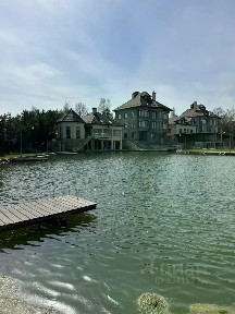 Продается 6-этажный дом, 2 000 м²