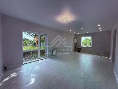 Продается 1-этажный дом, 100 м²