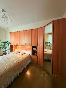 Продается 2-этажный коттедж, 300 м²