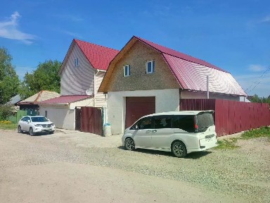 Продается 2-этажный дом, 147 м²