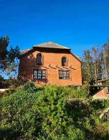 Продается 2-этажный дом, 200 м²
