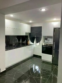 Сдается 2-этажный дом, 650 м²