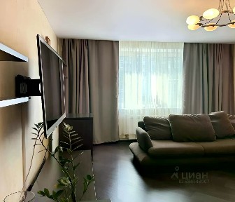Продается 4-комн. квартира, 123 м²