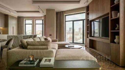 Сдается 4-комн. квартира, 154 м²