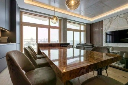 Сдается 4-комн. квартира, 168 м²
