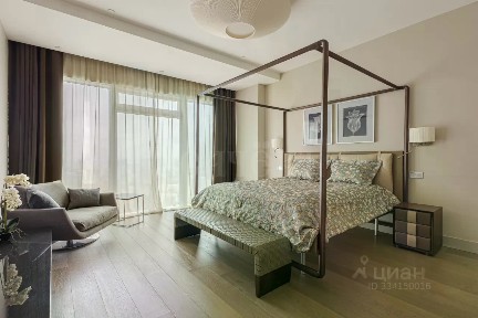 Сдаются 3-комн. апартаменты, 187,5 м²