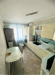 Продается 3-комн. квартира, 65,8 м²