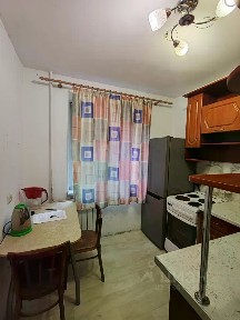 Новосибирская область, Новосибирск, р-н Дзержинский, ул. Есенина, 43