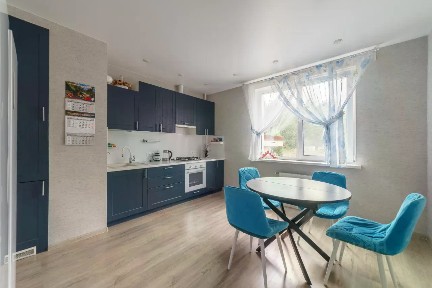 Сдается 2-комн. квартира, 74,9 м²
