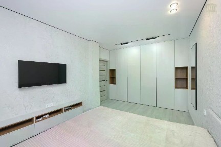 Продается 2-комн. квартира, 66,1 м²