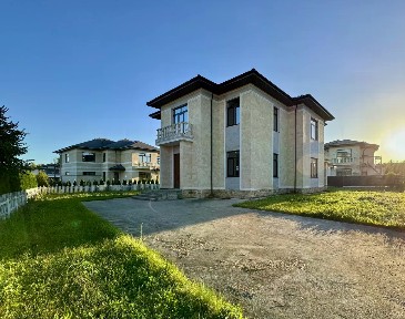 Продается 2-этажный коттедж, 361 м²