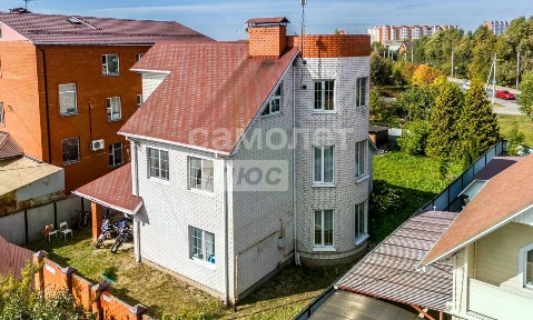 Продается 3-этажный дом, 169,5 м²