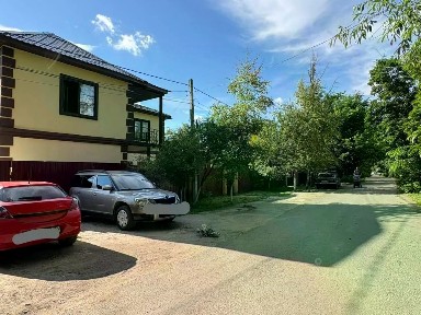 Продается 2-этажный дом, 295 м²