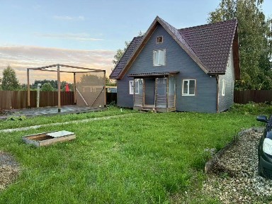 Продается 2-этажный дом, 92 м²