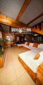 Продается 2-этажный дом, 296,4 м²