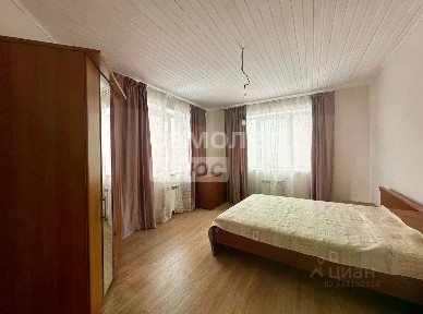 Продается 2-этажный дом, 178 м²