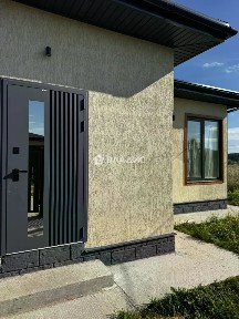 Продается 1-этажный дом, 135 м²
