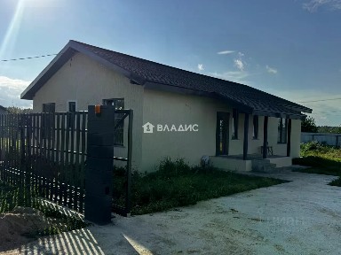 Продается 1-этажный дом, 135 м²