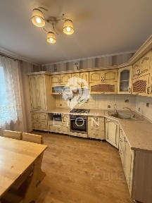 Продается 3-комн. квартира, 87,8 м²