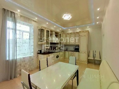Продается 2-этажный дом, 187,9 м²