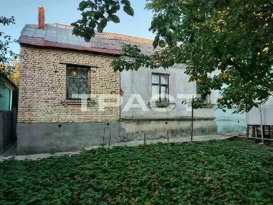 Продается 50% часть дома, 52,9 м²