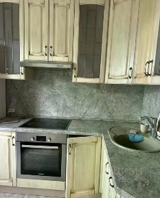 Сдается 2-этажный дом, 120 м²