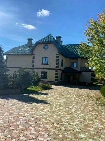 Продается 3-этажный коттедж, 846 м²