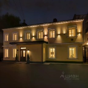 Продается здание, 1 557 м²