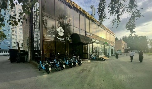 Продается торговая площадь, 255 м²
