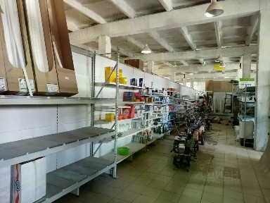 Продается помещение свободного назначения, 1 400 м²