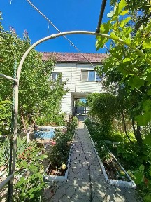 Продается 2-этажный дом, 138 м²