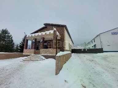 Продается торговая площадь, 198,2 м²