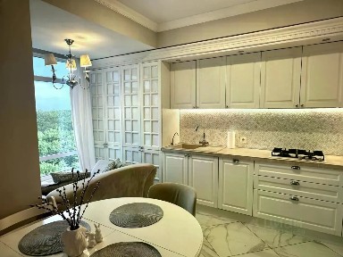 Продается 4-комн. квартира, 110 м²