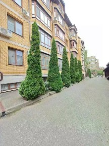 Продается 2-комн. квартира, 75 м²