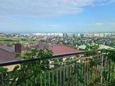 Продается 3-этажный дом, 230 м²