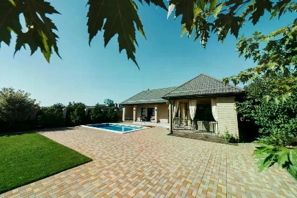 Продается 2-этажный коттедж, 156,7 м²