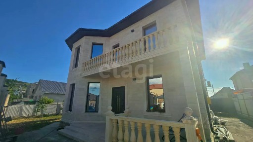 Продается 2-этажный дом, 182,2 м²