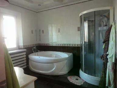 Продается 2-этажный дом, 263 м²