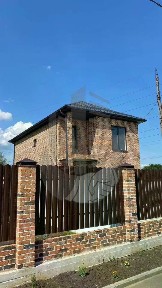 Продается 2-этажный дом, 165 м²
