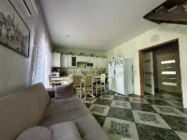 Продается 2-этажный дом, 112,6 м²