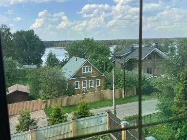 Сдается 3-этажный дом, 350 м²