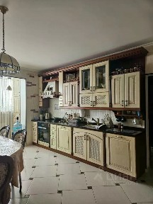 Продается 5-комн. квартира, 168,9 м²