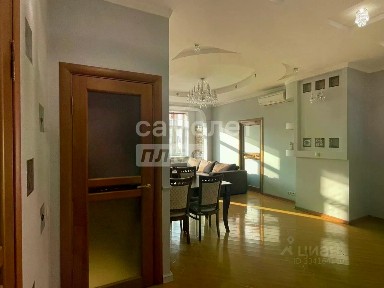 Продается 4-комн. квартира, 95 м²