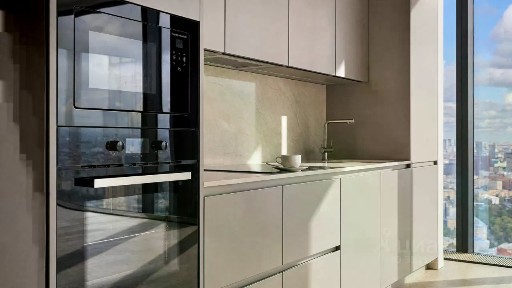 Продается 5-комн. квартира, 170 м²