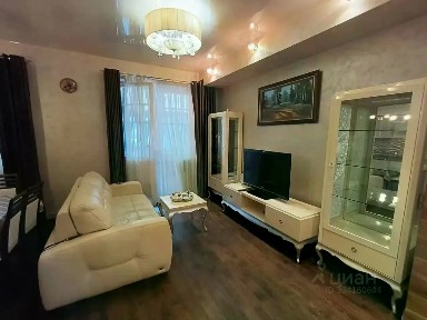 Продается 1-комн. квартира, 74 м²