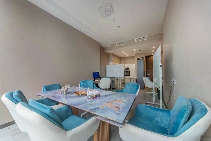 Продаются 1-комн. апартаменты, 61 м²