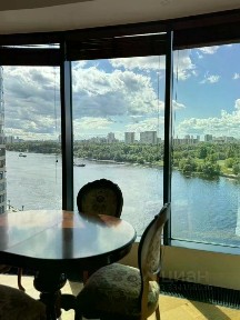 Продается 2-комн. квартира, 67 м²