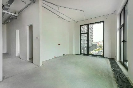 Продается 1-комн. квартира, 67,7 м²